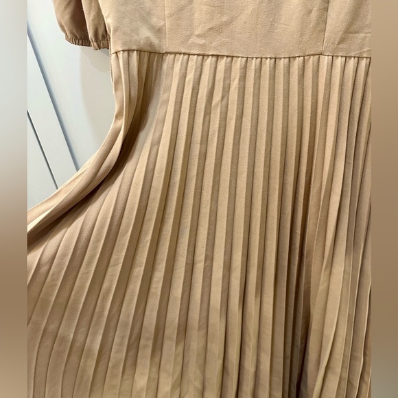 Nanette Lepore Tan Pleated Maxi Dress with Puff Sleeves - Picture 11 of 12